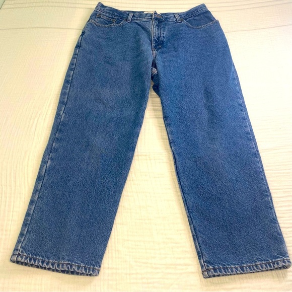 LL Bean Relaxed Fit Double L Insulated Straight Leg Jeans Size 18 Petite Cotton - Picture 1 of 16